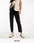 Фото #3 товара Stradivarius Petite slim mom jean with stretch in black