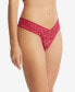 ფოტო #1 პროდუქტის Women's Leopard Low Rise Thong Panty 7J1051