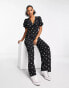 Фото #4 товара ASOS DESIGN – Jumpsuit aus Krepp mit Sternenmuster, V-Ausschnitt und Puffärmeln