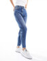 Tommy Jeans ultra high slim mom jeans in mid wash W29 L32 - фото #4