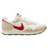 Кроссовки Nike Venture Runner Sail / Gym Red / Pearl White / Black, 36.5 - фото #2