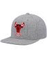 ფოტო #2 პროდუქტის Men's Heathered Gray Chicago Bulls Hardwood Classics Team 2.0 Snapback Hat