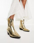 Glamorous western ankle boots in gold metallic