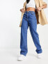 Фото #4 товара NA-KD x Rianne Meijer straight jeans with raw him in blue wash