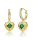 Фото #1 товара Teens Sterling Silver 14k Gold Plated with Emerald Cubic Zirconias Dangle Heart Huggie Hoop Earrings
