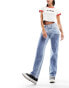 Фото #6 товара Levi's 501 '90s panel straight fit jeans in light blue wash