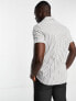 Фото #3 товара ASOS DESIGN slim fit short sleeve stripe shirt in white & black