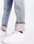 Фото #10 товара Only Robyn straight leg cloud print jeans in mid blue denim