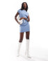 Фото #3 товара In The Style exclusive cap sleeve tie back mini t-shirt dress in faded blue