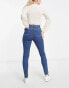 Фото #2 товара ASOS DESIGN Tall – Ultimate – Eng geschnittene Jeans in authentischem Mittelblau