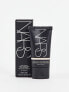 Фото #1 товара NARS Pure Radiant Tinted Moisturiser SPF30 Увлажняющий тонирующий флюид с эффектом сияния, без масел