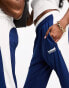 Фото #7 товара Hummel unisex joggers in blue