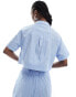 Фото #4 товара Extro & Vert short sleeve cropped shirt in blue stripe co-ord