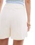 Miss Selfridge herringbone pleat skort co-ord in cream Бежевый, 36 - фото #4