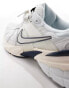 Фото #4 товара Nike V2K trainers in pure platinum