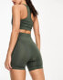 Hummel seamless legging short in khaki