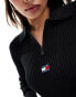 Фото #4 товара Tommy Jeans half zip rib badge jumper in black