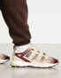 Фото #7 товара adidas Originals – Hyperturf – Sneaker in Sand und Rot