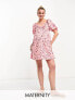 Фото #1 товара Wednesday's Girl Maternity puff sleeve ditsy floral print mini dress in pink