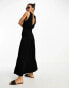 Фото #1 товара ASOS DESIGN crinkle v neck maxi smock dress with shirred waist in black