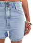 Фото #3 товара Levi's high waist mom contrast stitch denim shorts in light blue