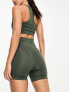 Hummel seamless legging short in khaki