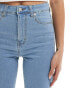 Фото #5 товара DTT skinny denim shorts in light wash blue