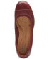 ფოტო #4 პროდუქტის Women's Meadow Opal Cap-Toe Comfort Flats