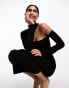 Фото #2 товара Pretty Lavish cut-out knit maxi dress in black