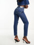 Фото #1 товара Calvin Klein Jeans mom jeans in dark wash