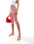 Фото #1 товара Cotton On fitted 90s capri pants in red gingham