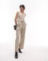 Фото #4 товара Topshop – Maskuline, schmal zulaufende Hose in meliertem Beige, Kombiteil