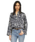 Фото #1 товара Women's Printed Button-Front Flare-Sleeve Top