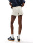 Фото #4 товара Hollister low rise cargo short in cream