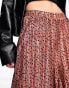 Фото #2 товара ASOS DESIGN plisse wide leg trouser culottes in rust polka dot