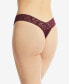 ფოტო #2 პროდუქტის Signature Lace Women's 4911 Low Rise Thong