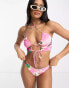 Фото #1 товара ASOS DESIGN – Mix and Match-Bikinioberteil mit Schlüssellochausschnitt, überkreuztem Neckholder-Design und abstraktem Klecksmuster in Rosa