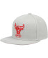 Men's Gray Chicago Bulls Hardwood Classics Tonal Snapback Hat - фото #2