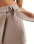 Фото #4 товара Pimkie wrap front buckle detail skort in beige