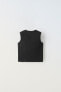 Sleeveless t-shirt