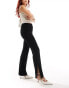 Фото #1 товара Urban Revivo wide leg plisse trousers in black