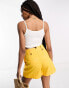 Фото #3 товара ASOS DESIGN Tall mom short with waist tabs with linen in citrus