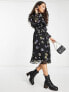 Фото #4 товара Vero Moda Petite shirred detail midi dress in floral print