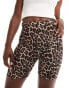 Фото #3 товара ASOS DESIGN legging short in leopard print