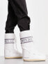Фото #1 товара Moon Boot Icon waterproof nylon knee boot in white