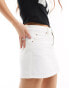 Stradivarius denim mini skirt in white Белый, 36 - фото #4