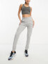 Фото #6 товара Hummel legacy joggers in grey