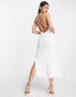 Фото #2 товара Little Mistress Bridal lace maxi dress with low back in ivory