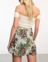 Фото #4 товара ASOS DESIGN mini skirt in tapestry jacquard