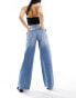 Stradivarius fluid wide leg jean in medium blue wash Голубой, 42 - фото #6